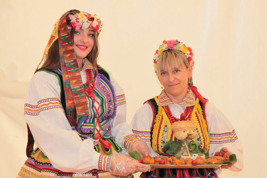 W kategorii gastronomia zwyciężyły Jolanta Gawryluk i Teresa Puzia z Koła Aktywnych Kobiet z Łobaczewa Małego (fot. Tomasz Makowski/UMWL)