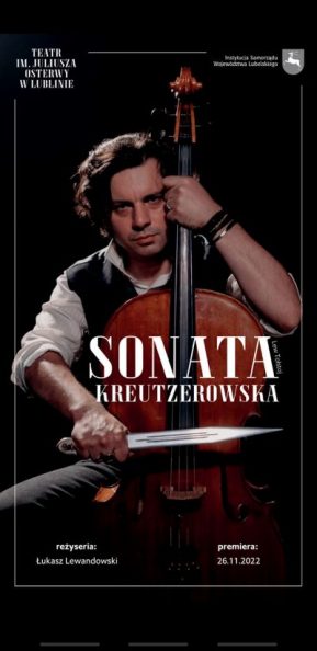 meżczyna grający na wiolonczel i napis Sonata Kreutzerowska