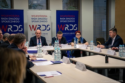 Członkowie Prezydium w sali konferencyjnej w trakcie posiedzenia WRDS WL
