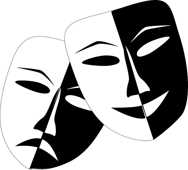 biało-czarne maski teatralne