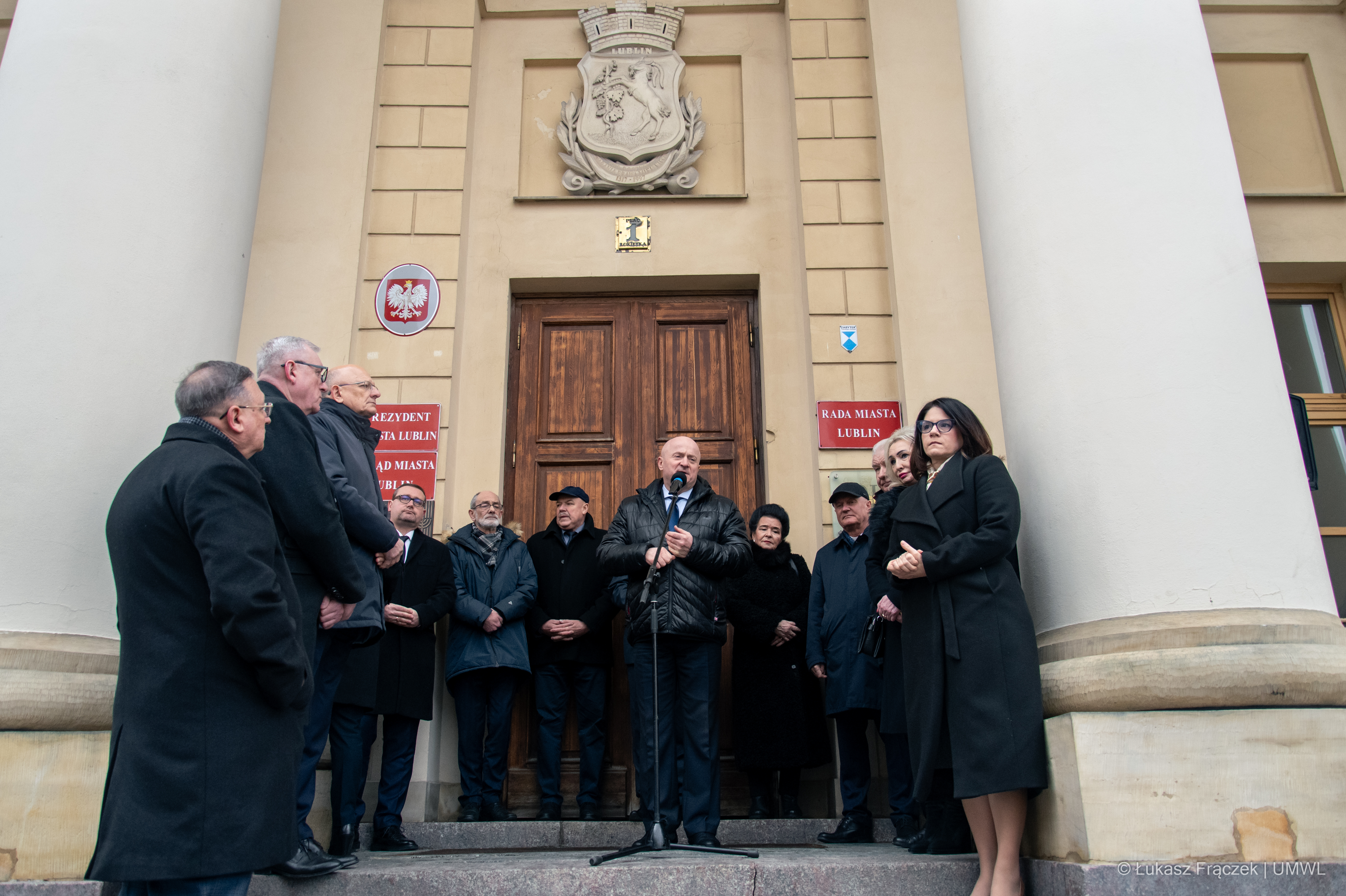 Uroczystości upamiętniające Ofiary Akcji Reinhardt przed Urzędem Miasta Lublin