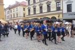 Uroczysty korowód uliczkami Starego Miasta w Lublinie