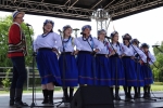 Młodzieżowa grupa folkowa „Błękitne Korale” z Zakrzówka
