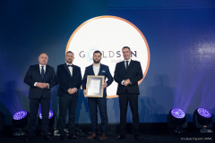 Do wspólnego zdjęcia ustawili się: Wicemarszałek Wojciechowski, Członek Zarządu Szewczak oraz