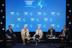 Przedstawiciele Zarządu Województwa Lubelskiego wraz z zaproszonymi gośćmi podczas konferencji dotyczącej VI Samorządowego Kongresu Trójmorza
