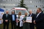 Zdjęcie z symbolicznym czekiem