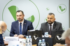 Ekran na którym wyświetla się slajd z napisem Marka Lubelskie