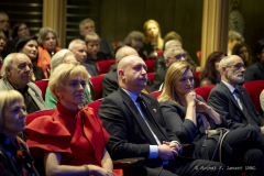 Od lewej: Agnieszka Drozd Bownik dyrektor Departamentu Kultury, Edukacji i Dziedzictwa Narodowego, Piotr Breś wicemarszałek województwa lubelskiego
