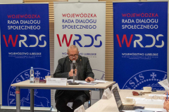 Marek Chmielewski - Przewodniczący SZR ds. Polityki Społecznej i Ochrony Zdrowia  w trakcie obrad