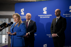  Marszałek Jarosław Stawiarski , dr. Anna Brzyska,