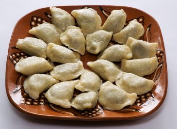 pierogi z miesem i bobem z Dobryniowa