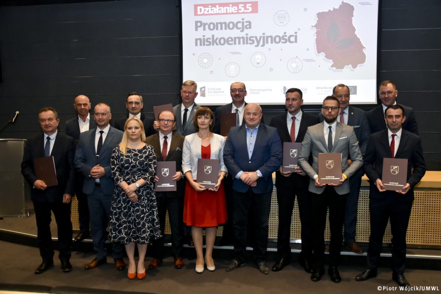 Wręczenie umów w ramach Działania 5.5 Promocja niskoemisyjności
