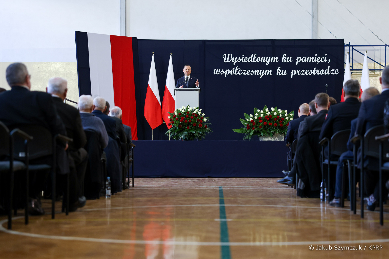 Prezydent Polski wygłasza przemowienie podczas obchodów rocznicy wysiedleń Zamojszczyzny