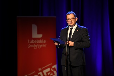 Bartłomiej Bałaban członek zarządu WL podczas 61. Międzynarodowego dnia teatru