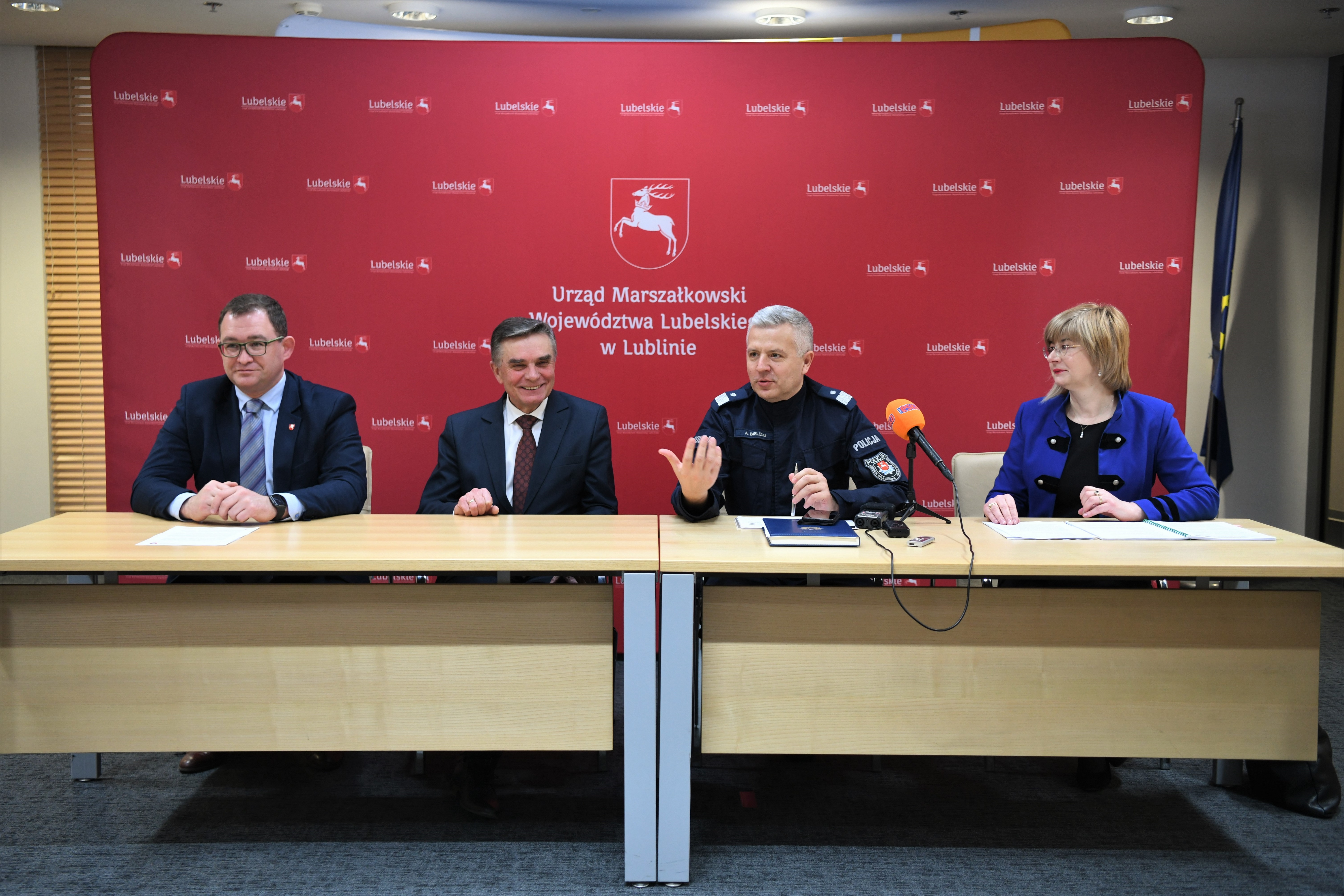 Uczestnicy spotkania podczas wspólnej rozmowy