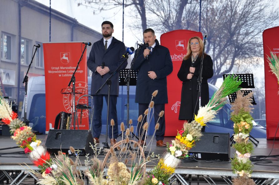 Pan Zdzisław Szwed- Członek Zarządu Województwa Lubelskiego, Pani Beata Mazurek- Poseł do Parlamentu Europejskiego, Pan Jakub Banaszek- Prezydent Miasta Chełm