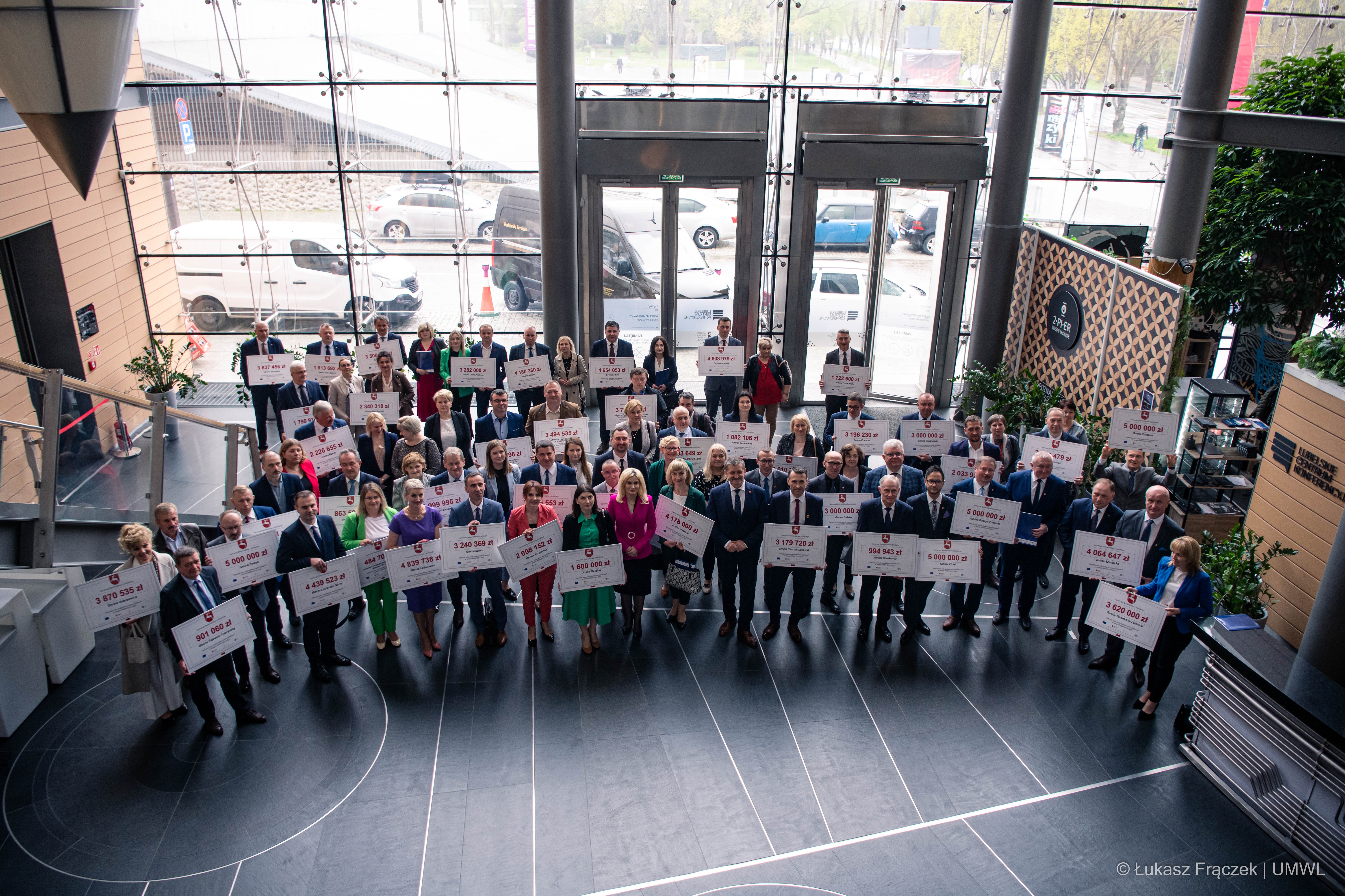 Laureaci umów o przyznanie pomocy finansowej na realizację peracji gospodarki wodno ściekowej