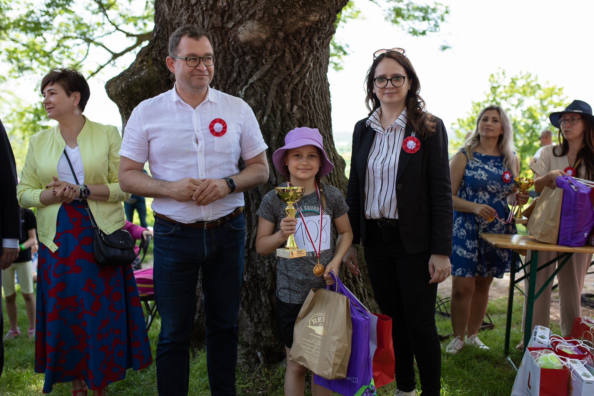 Bartłomiej Bałaban wraz z laureatką wyścigu