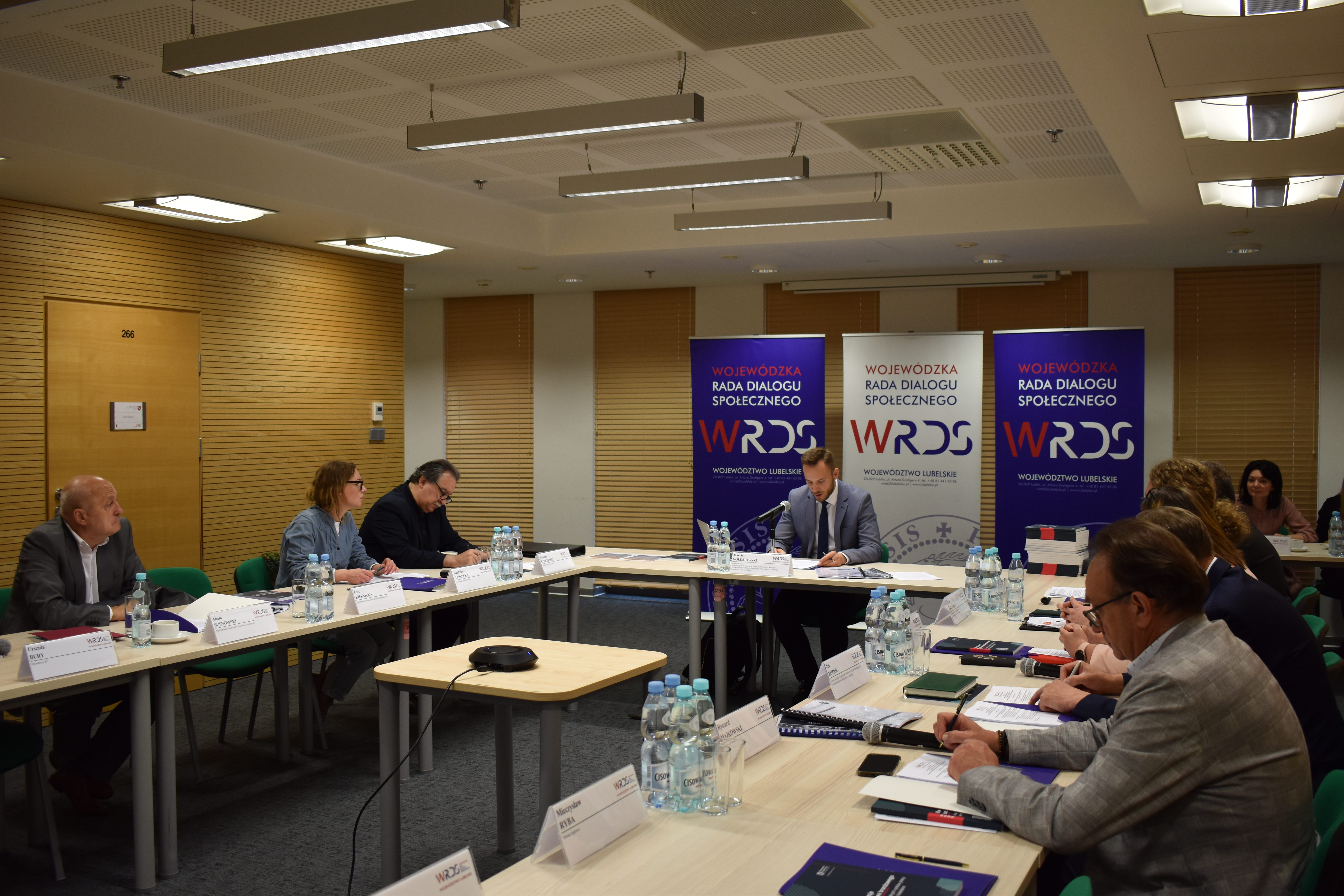 Członkowie Zespołu w trakcie posiedzenia