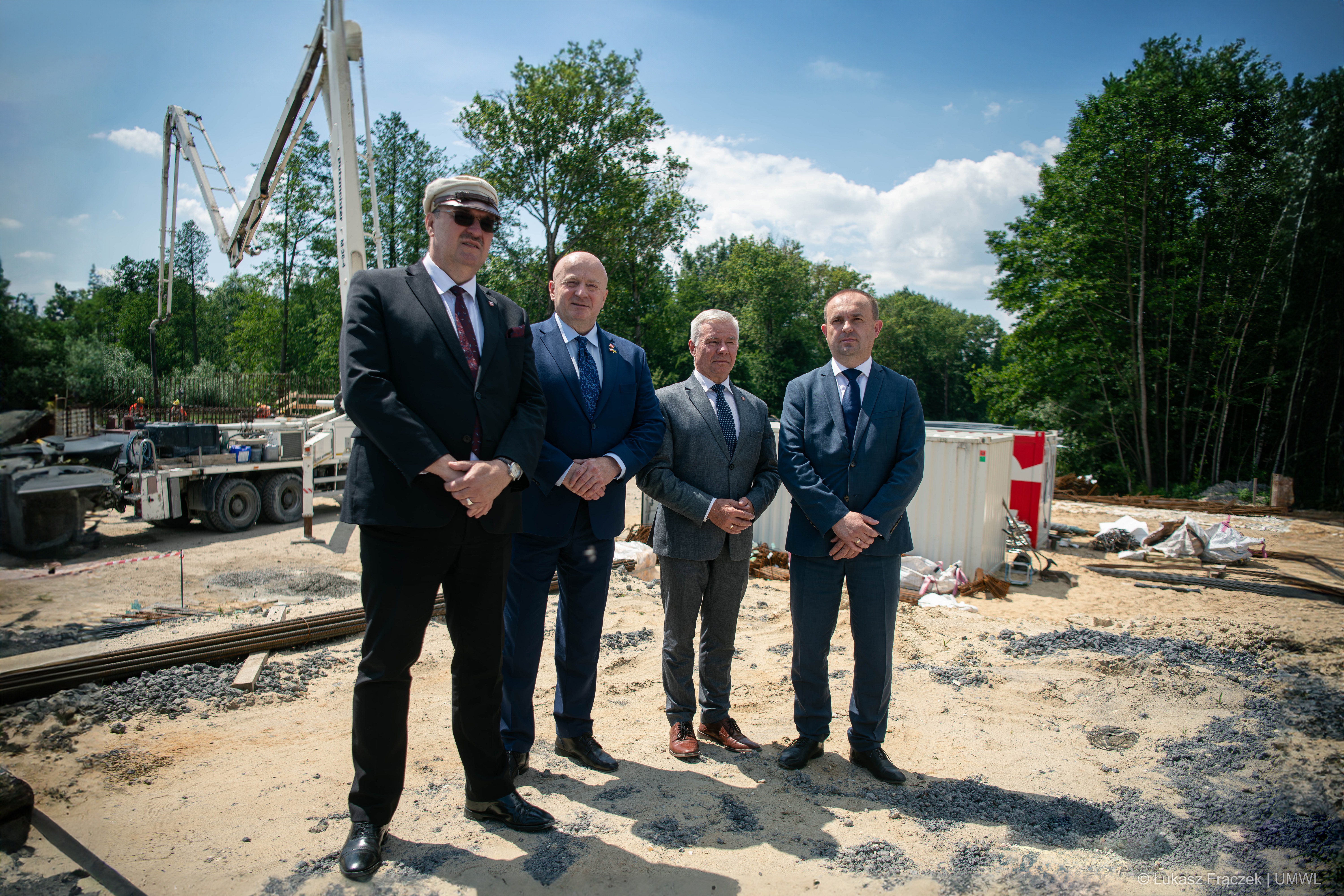 Marszałek w towarzystwie włodarzy Kraśnika podczas wizji lokalnej