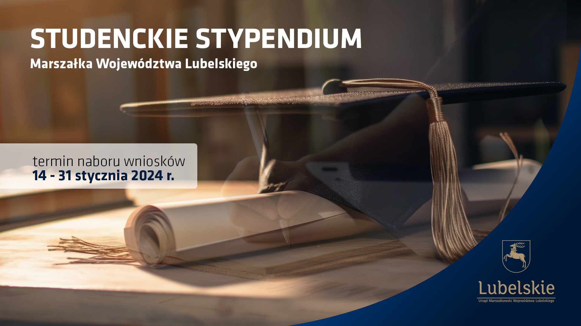 Zdjęcie przedstawia biret absolwenta oraz termin naboru wniosków