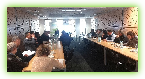 zdjęcie ze spotkania LGI przedstawiające uczestników