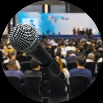 Powiększenie widoku na mikrofon - Forum Interreg Europa