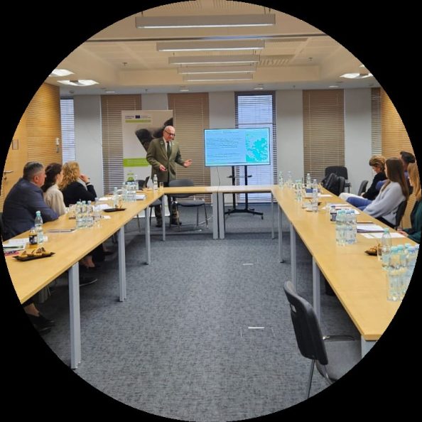 Uczestnicy spotkania w ramach projektu ADAPTO