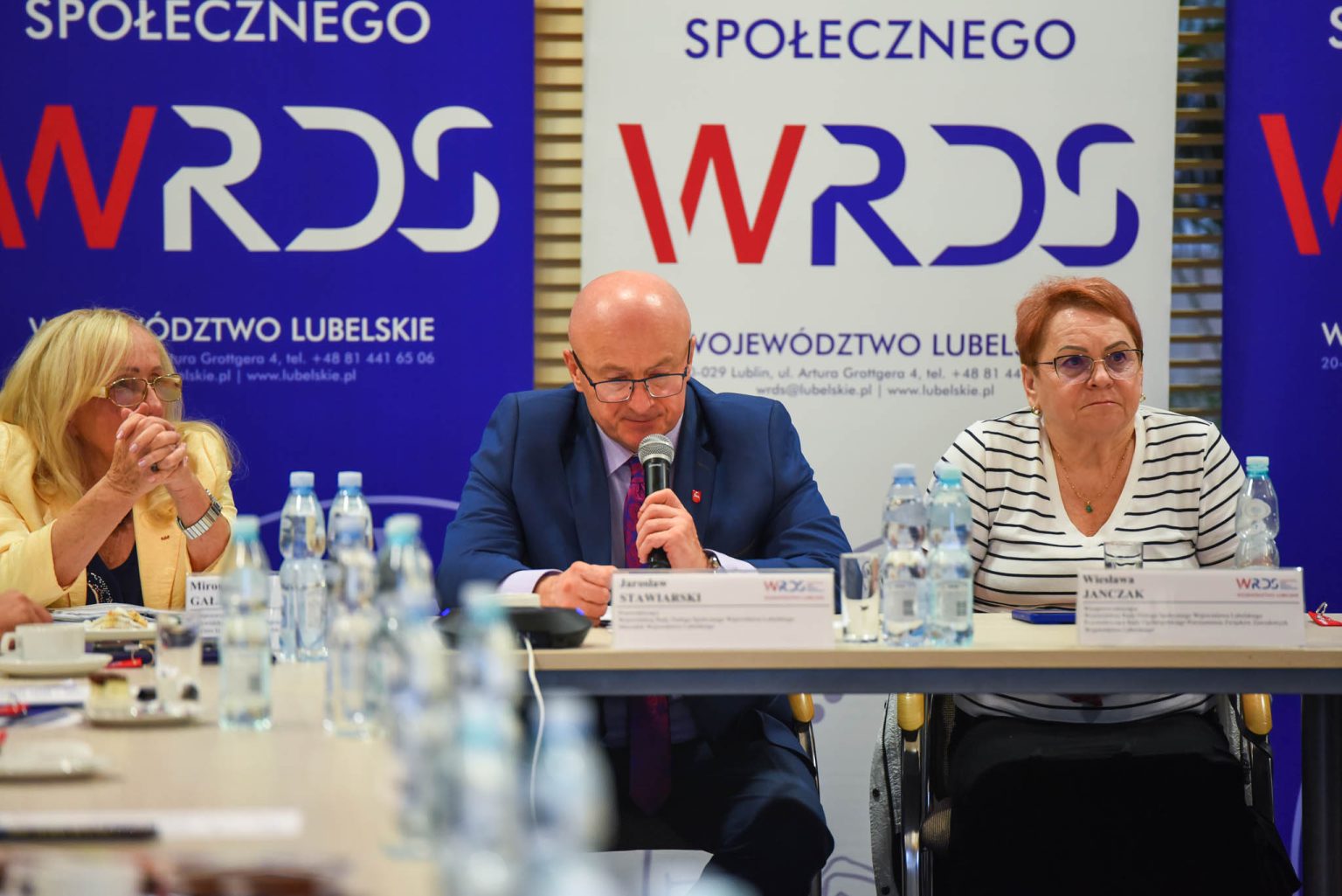Marszałek Jarosław Stawiarski, Przewodniczący WRDS WL, podczas przemówienia.