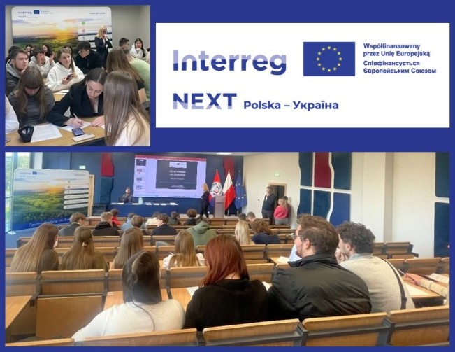 Studenci uczestniczą w wykładzie i warsztatach.