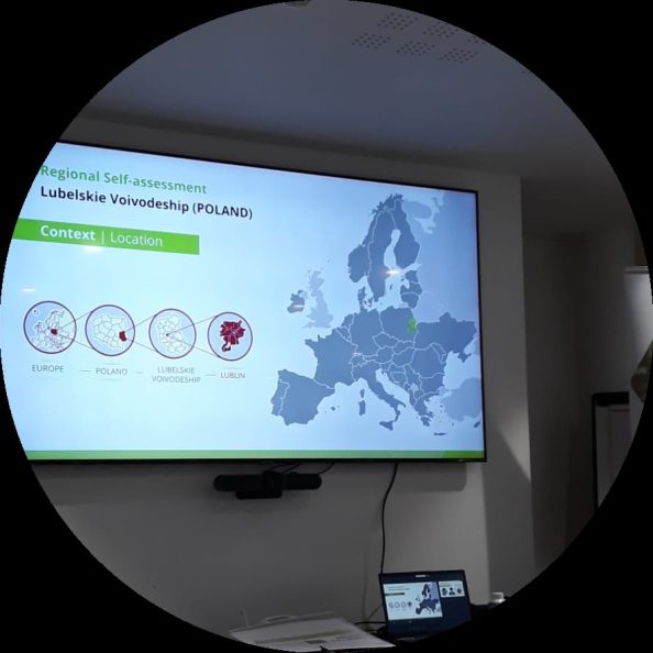 Zdjęcie slajdu z geograficznym położeniem województwa lubelskiego w Europie