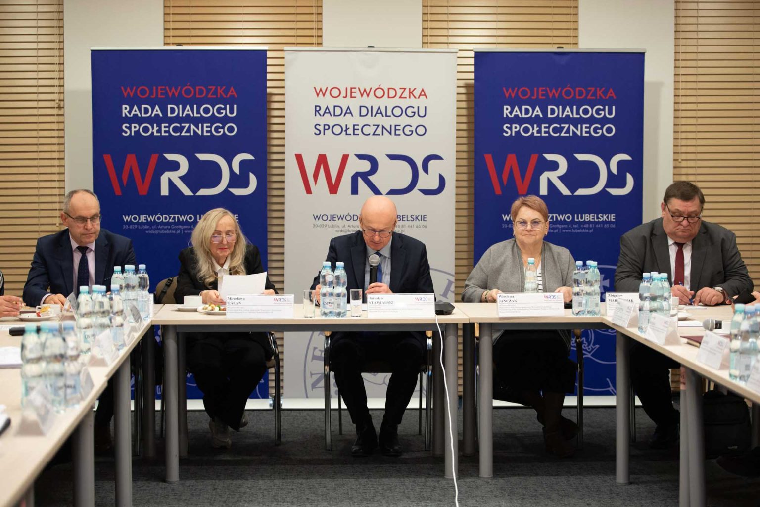 Członkowie Rady podczas posiedzenia plenarnego WRDS WL