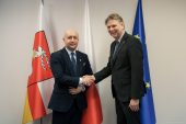 Spotkanie Wicemarszałka Piotra Bresia z Ministrem Pełnomocnym i z-ą szefa misji w Ambasadzie Królestwa Niderlandów w Warszawie Taco Stoppelsem