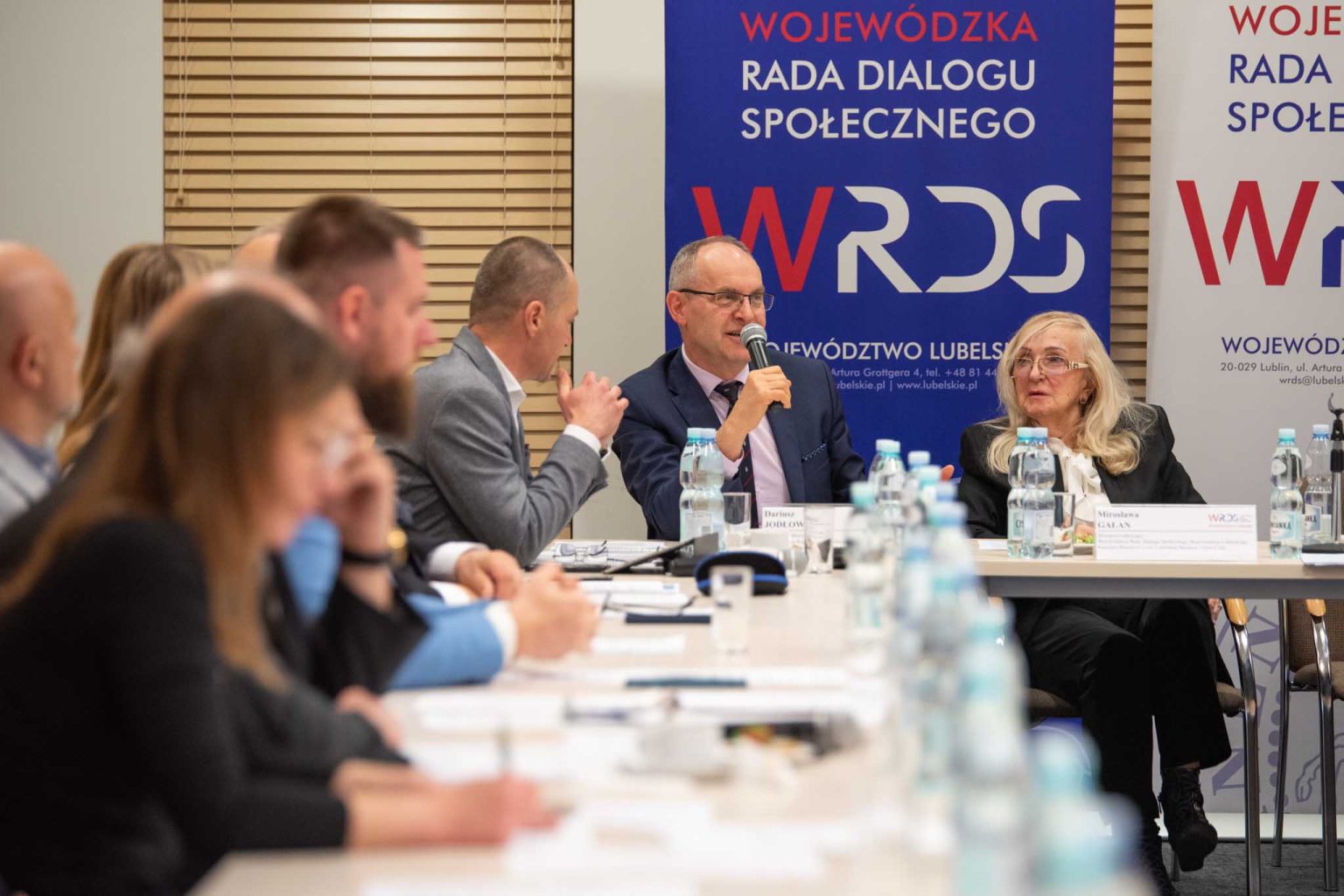 uczestnicy posiedzenia WRDS