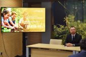 Podpisanie umów na zajęcia przyrodnicze w terenie